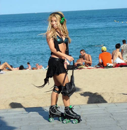 shakira in beach. Shakira gets her skates on