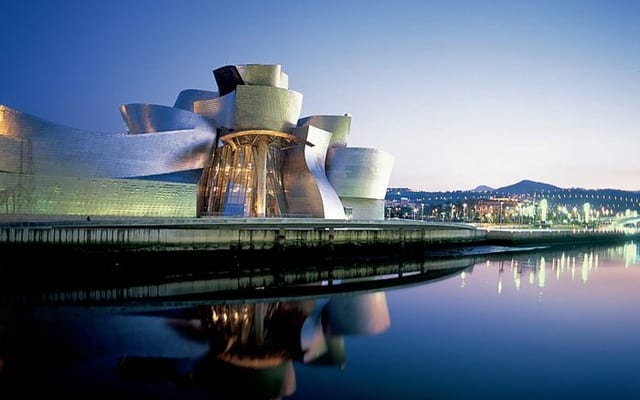 guggenheim museum bilbao spain