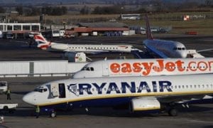 Ryanair-and-easyJet-planes