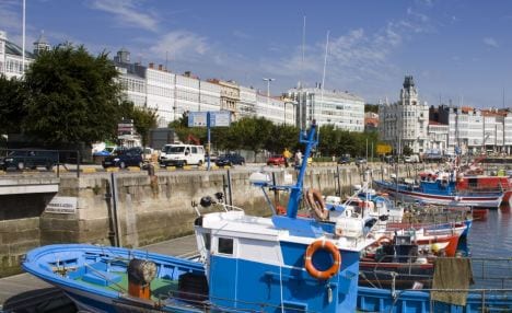 La Coruna bay yacht capsized