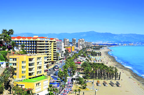 Torremolinos beach front e