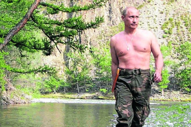 putin topless fb e