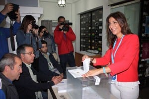 RONDA: PP candidate Mari Paz Fernandez Lobato casts her vote