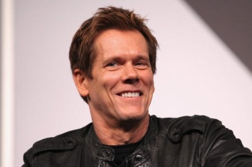 o KEVIN BACON facebook e