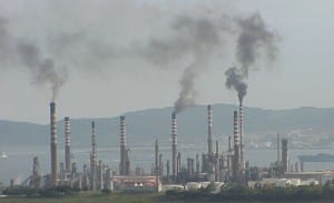 ALGECIRAS: Pollution concerns over Iran refinery