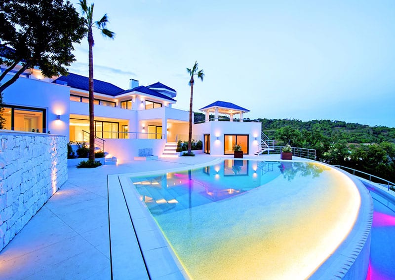 mansion life