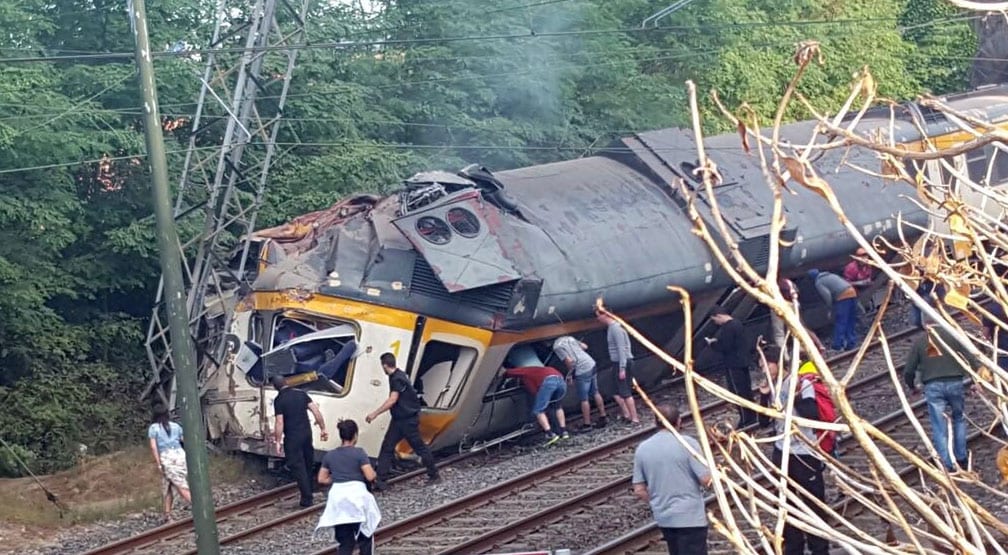 O Porrino train derailment in Galicia. Twitter: @GxDRadioGalega 