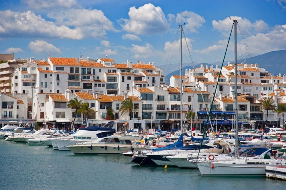 puerto banus e