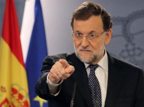 Rajoy under pressure e