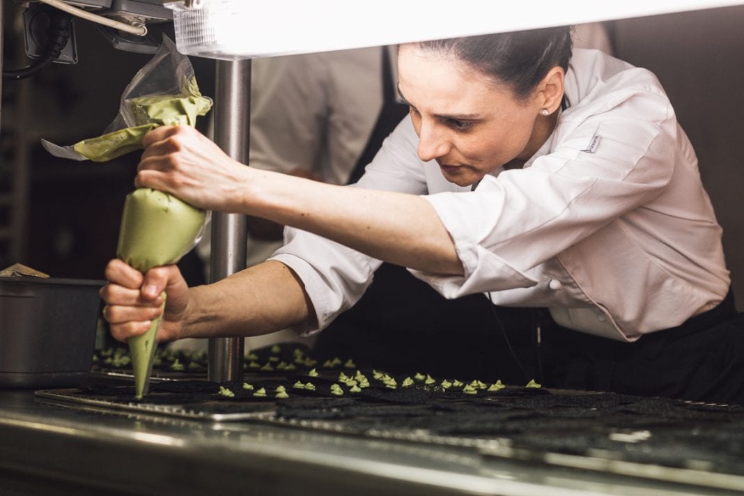 ‘EXCLUSIVE: Meet one of the few head female chefs in Andalucia’ - Olive ...