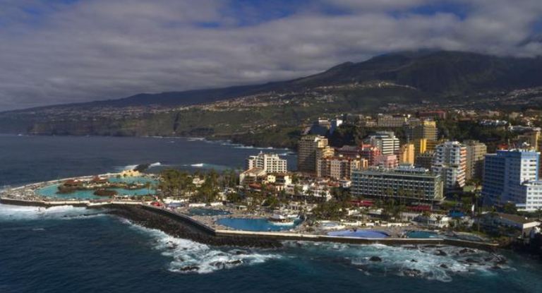 Almost One Million Affected As Major Blackout In Tenerife Leaves Entire Island Without Light