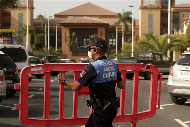 Canary Islands Lockdown