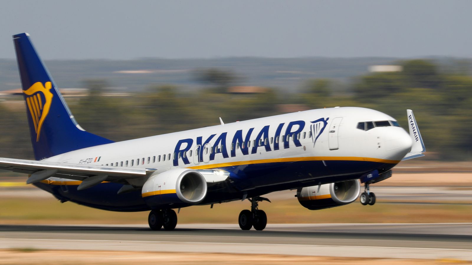 Ryanair Cancel ALL Flights Between Manchester And Spain Until May Last 