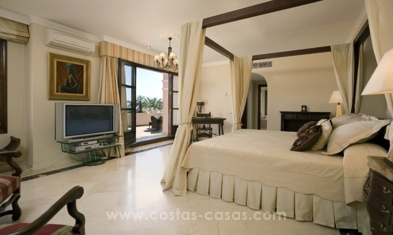 D Villa Master Bedroom