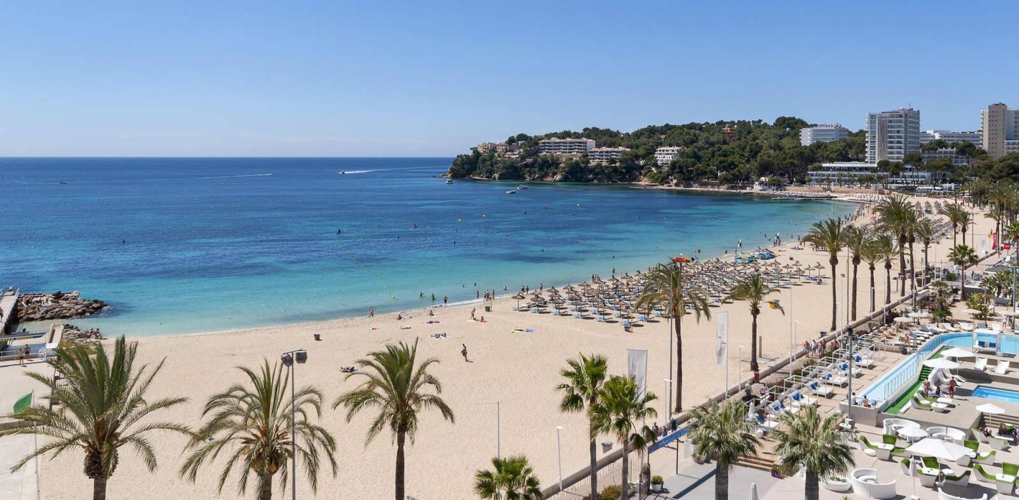 calvia-beaches-in-mallorca-awarded-most-q-flags-throughout-spain