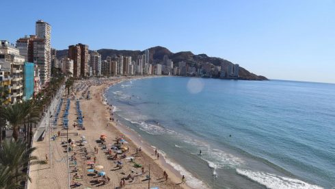 People Living On Spain S Costa Blanca Can Get Up To 70 Per Cent Off A Local Holiday