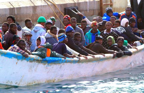 Rescatados 61 Migrantes Subsaharianos A Bordo De Una Patera En Las Costas De Tenerife
