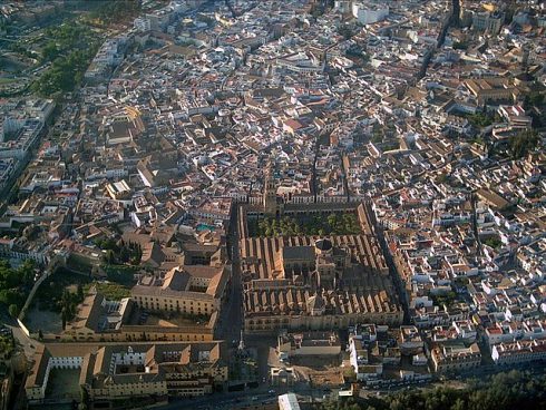 640px Mezquita Cordoba Foto Aerea