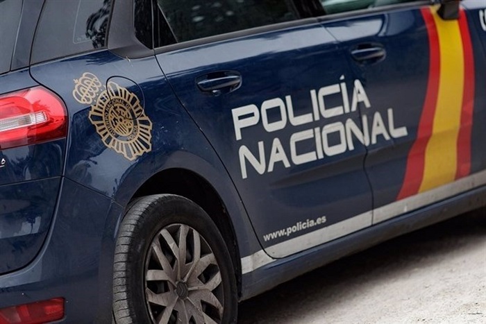 Mass driving licence scam causes Spain to scrap all exchanges with Venezuelan nationals
