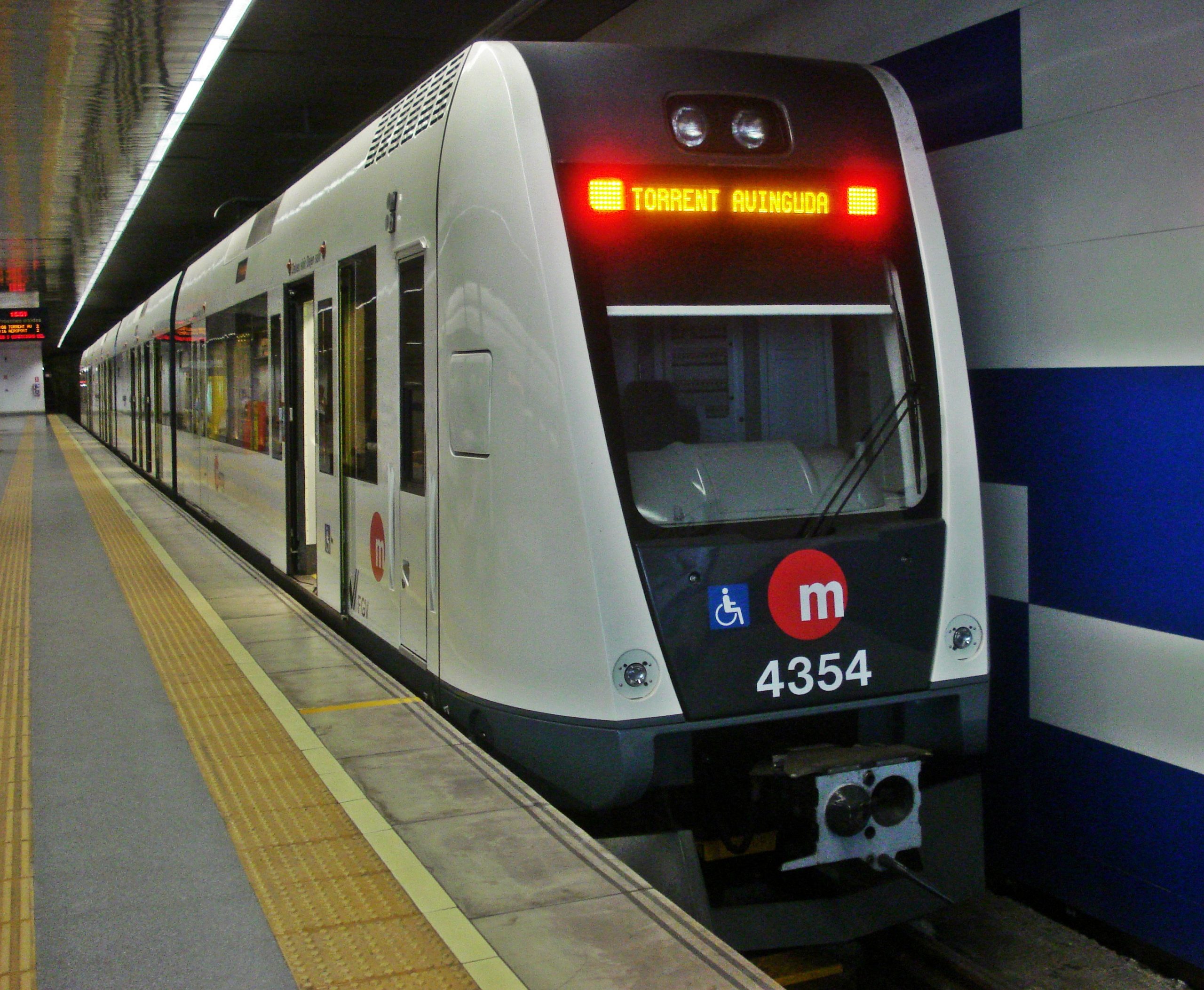 Metrovalencia Train