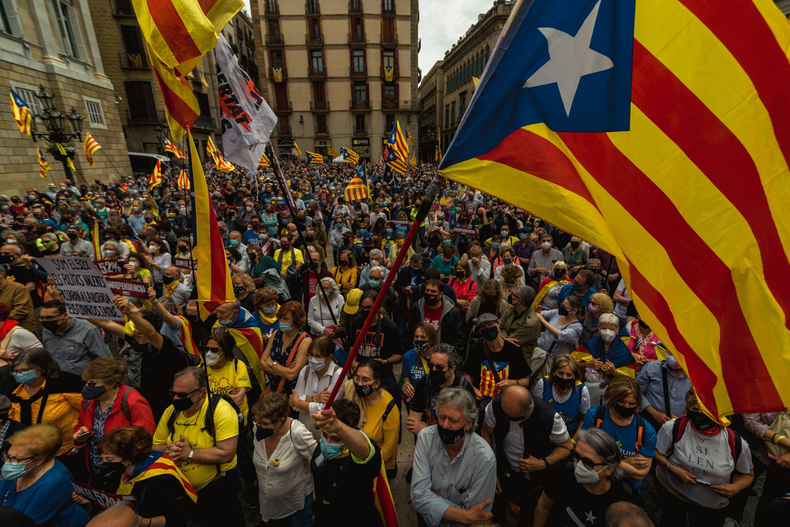 Catalans Demonstrate For Separatist Government