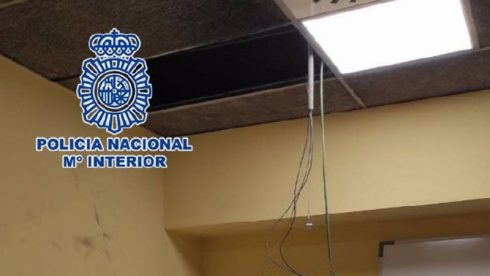 Bad Luck For Thief Who Gets Stuck For Two Days In A Ventilation Shaft After Robbing A Madrid Office In Spain