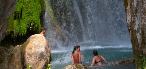 Dramatic tourist rescue at Benidorm area waterfalls by brave police officer on Spain's Costa Blanca