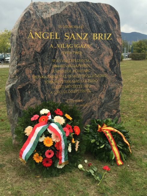 Budapest Memorial To Sanz Briz