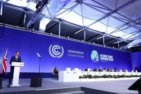 Spain refuses to ban fossil fuel cars by 2035 at COP26