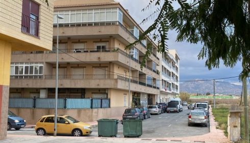 Nephew Slashes Uncles Throat With A Knife During Argument At Alicante Area House In Spain
