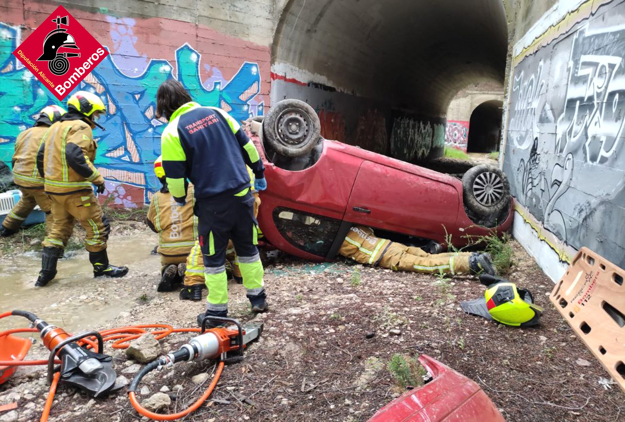 Driver Survives Plunge Off Benidorm Area Motorway On Spain's Costa Blanca