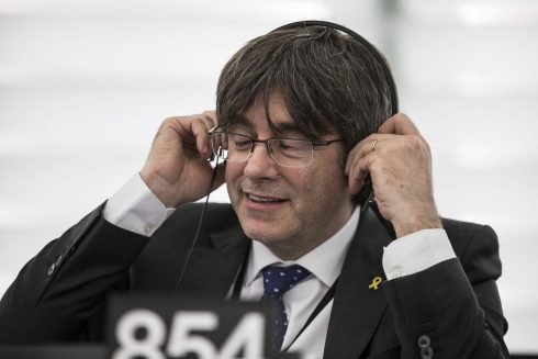 Ex-Catalunya president Carles Puigdemont wins fresh battle to stop extradition to Spain