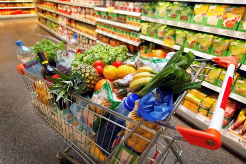 Supermarkets in Food shopping basket purchases drop by 9% over a year in Spain