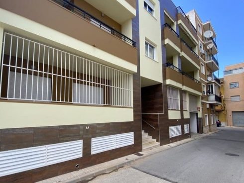 2 bedroom Apartment for sale in La Xara - € 118