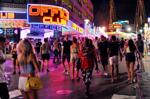 British teenage tourist injures police officers trying to break up fight outside Magaluf restaurant in Spain