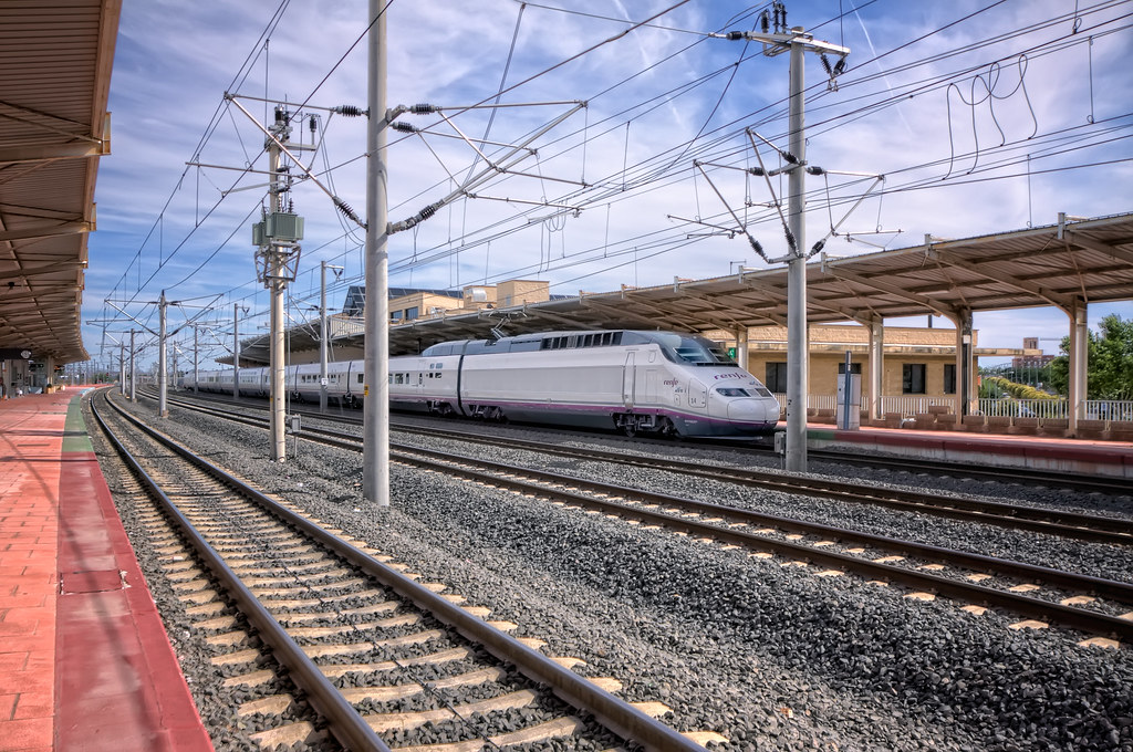 Malaga estepona train