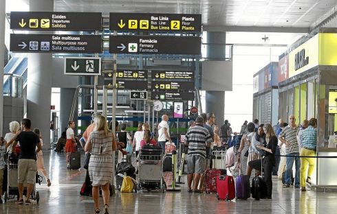 Biggest-ever monthly passenger total boosted by British travellers using Costa Blanca airport