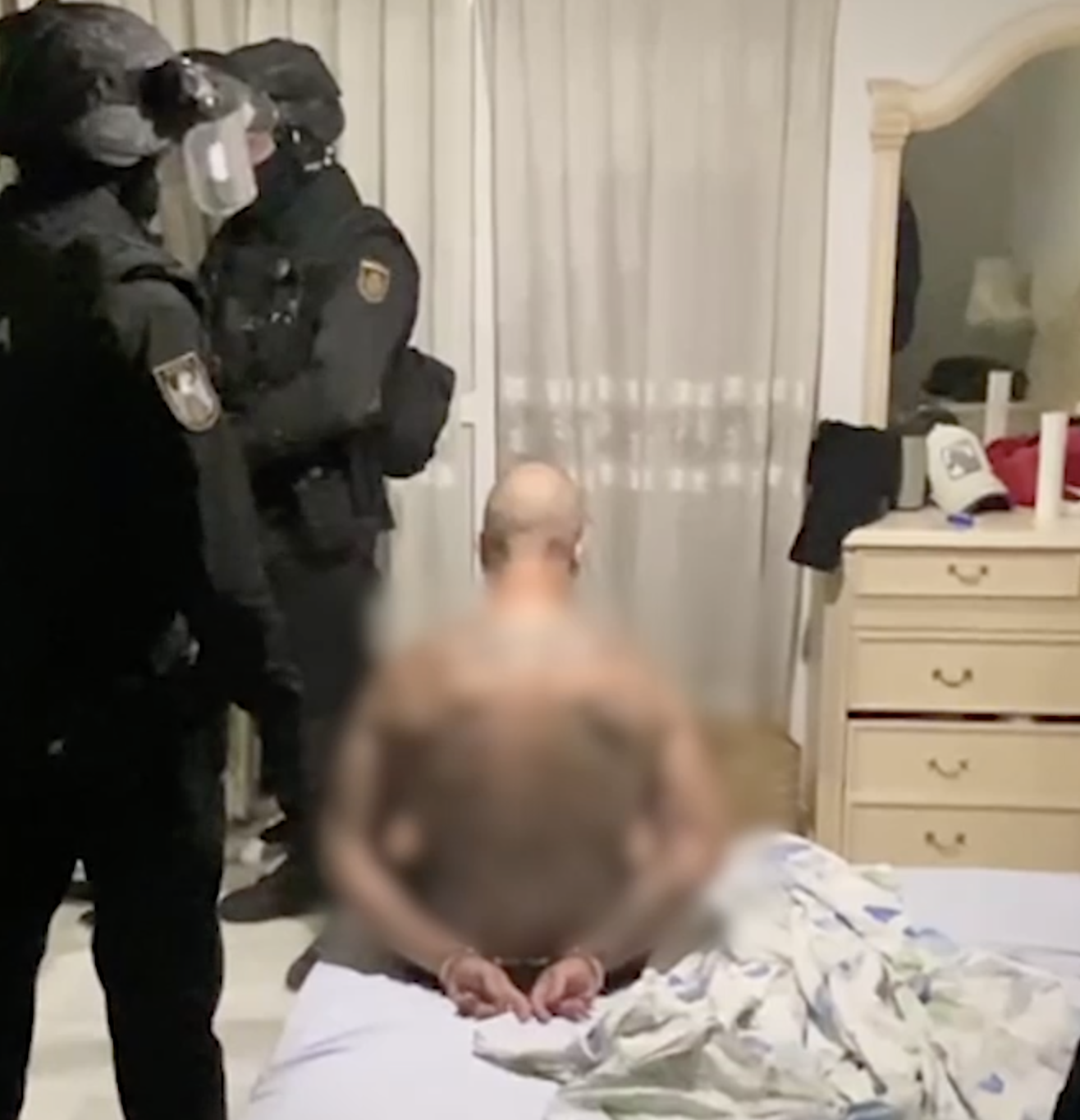 WATCH: Costa del Sol sex-trafficking gang that kept its victims high on  drugs and made them work 24 hours a day busted and seven women rescued -  Olive Press News Spain