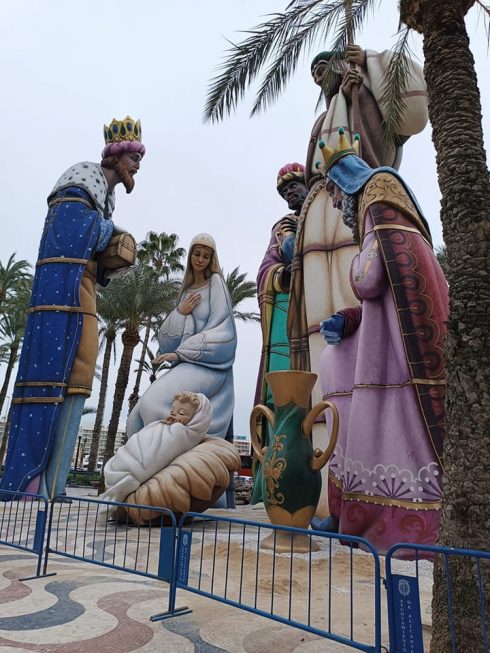 Xmas Crazy Alicante 1 Giant Nativity Scene