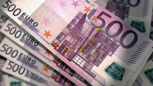 Police in Spain's Benidorm find €11,000 in fake notes stuffed in luminous vest pocket