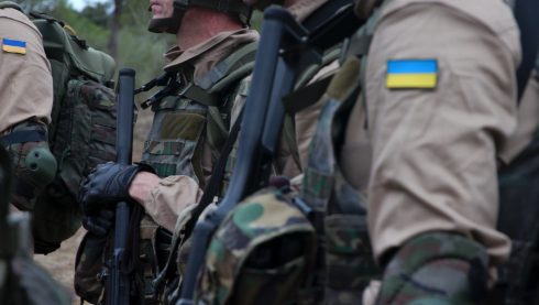 Ukraine Troops Spain La Moncloa