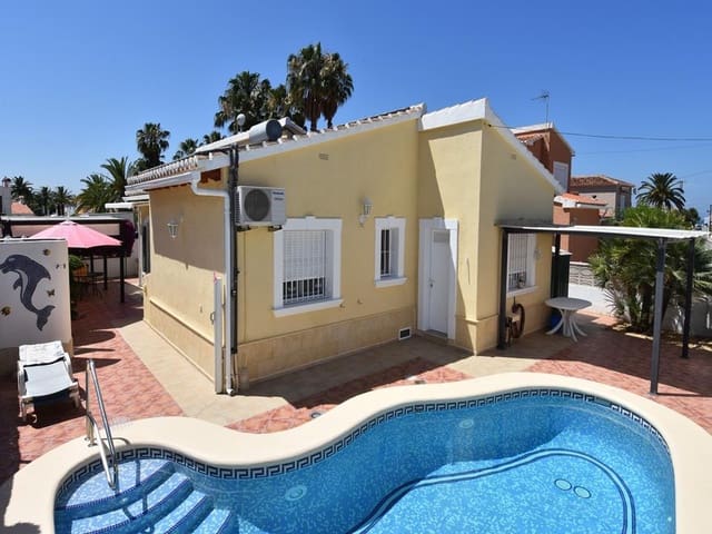 2 bedroom Villa for sale in Denia with pool - € 265