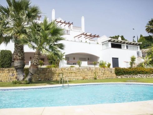 2 bedroom Apartment for sale in Marbella with pool garage - € 333