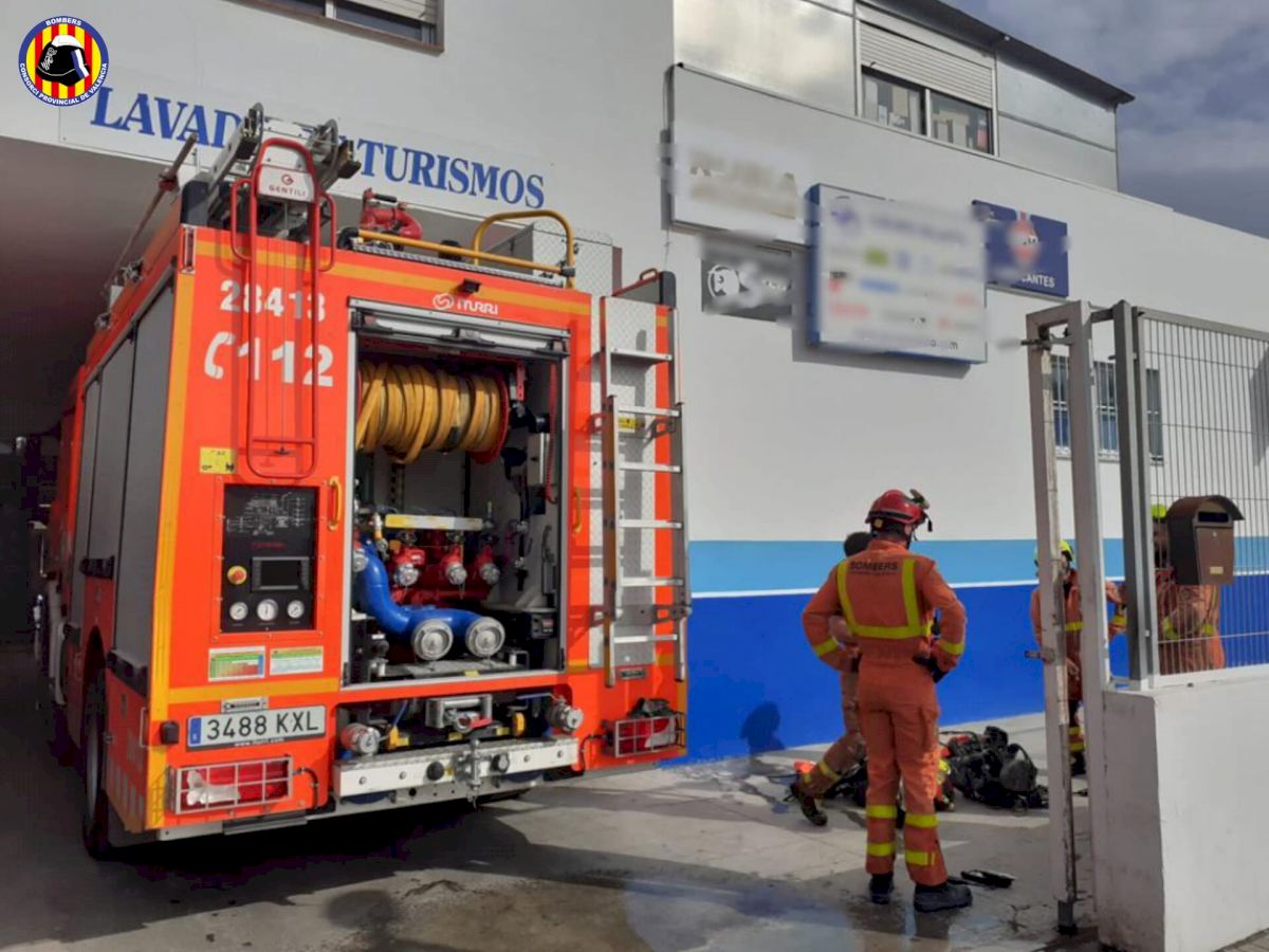 Two Men Rescued After Being Poisoned By Carbon Monoxide In Wastewater Tank In Spain's Valencia's Area