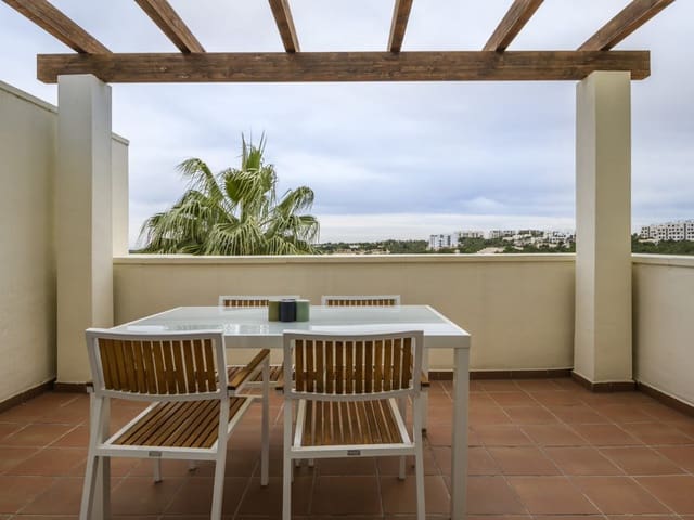 2 bedroom Apartment for sale in Las Colinas Golf with pool - € 225