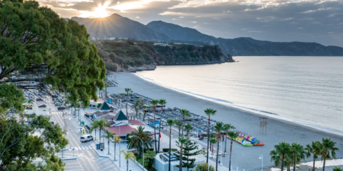 Playa Burriana Nerja