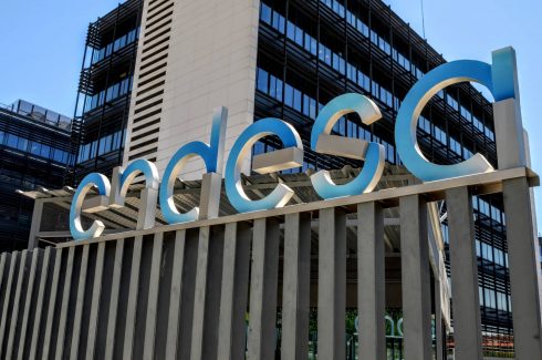 Energy Firm Endesa Gets €500 Million Loans To Fund Solar And Wind Projects In Spain