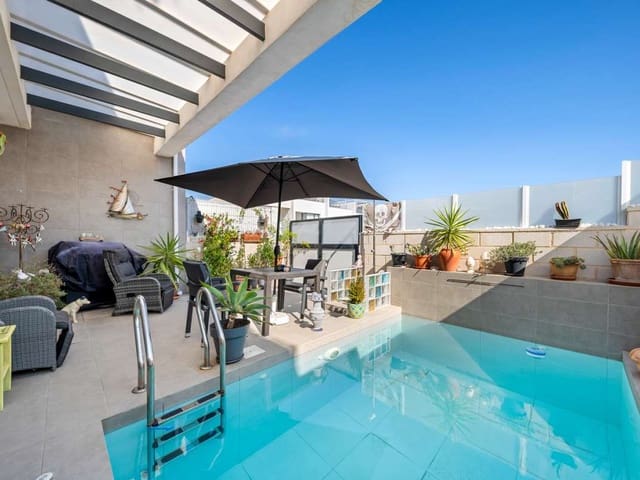 3 bedroom Townhouse for sale in Orihuela Costa with pool - € 279