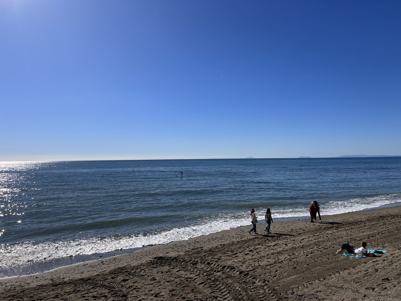 Sunbathers and SWIMMERS flock to the beaches of Spain’s Costa del Sol ...