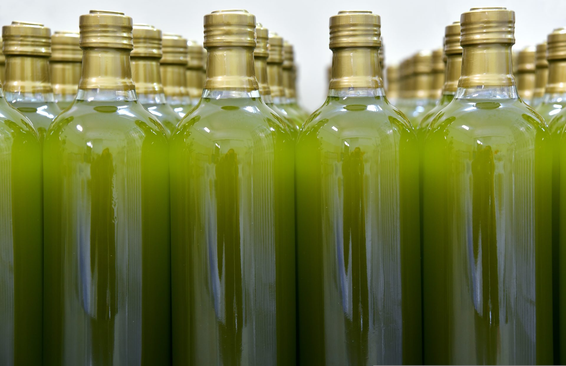 Spain is running worryingly low on extra virgin olive oil after drought ...